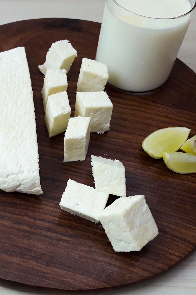 make homemade cottage cheese using 3 simple methods