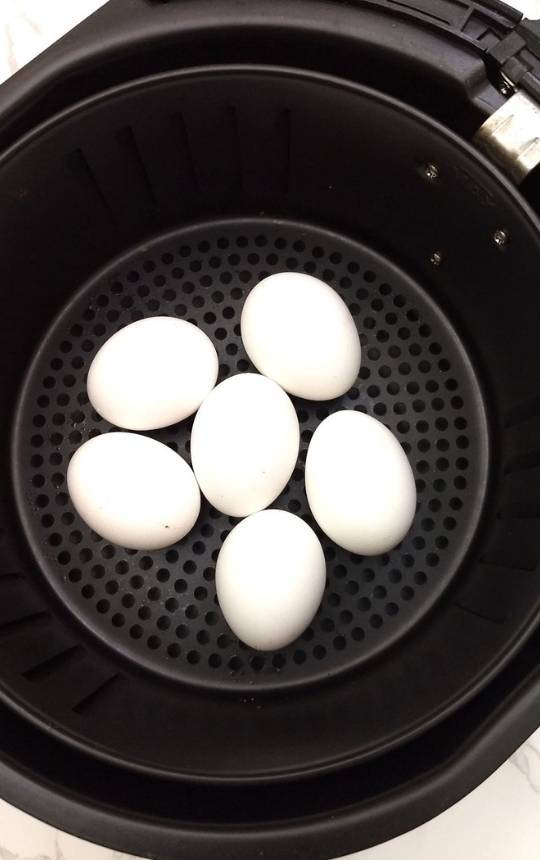 air fryer hard boiled eggs peel easily, and are perfectly cooked each and every time! This is such a simple way to cook them.