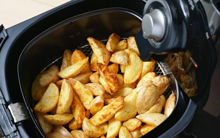 air fryer crispy potato wedges magenta streaks