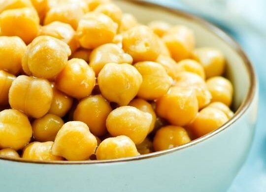 how to boil chickpeas - magenta streaks