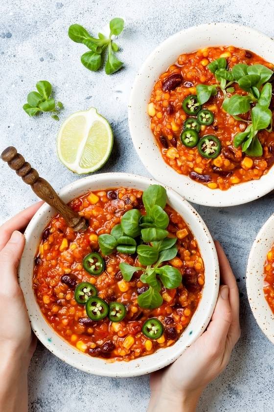 healthy and easy vegetarian chili recipe