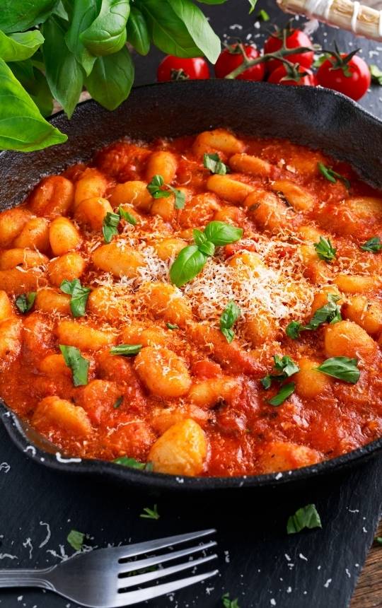 Gnocchi with Pomodoro Sauce (Easy & Flavorful!)